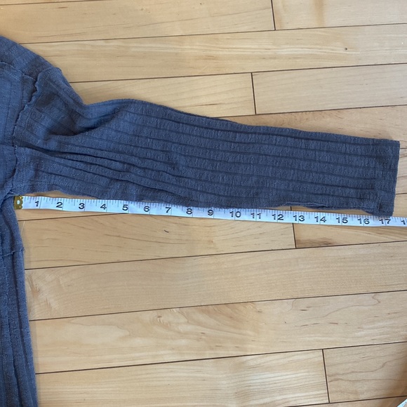 BKE Grey Wide Ribbed Henley - Picture 6 of 10